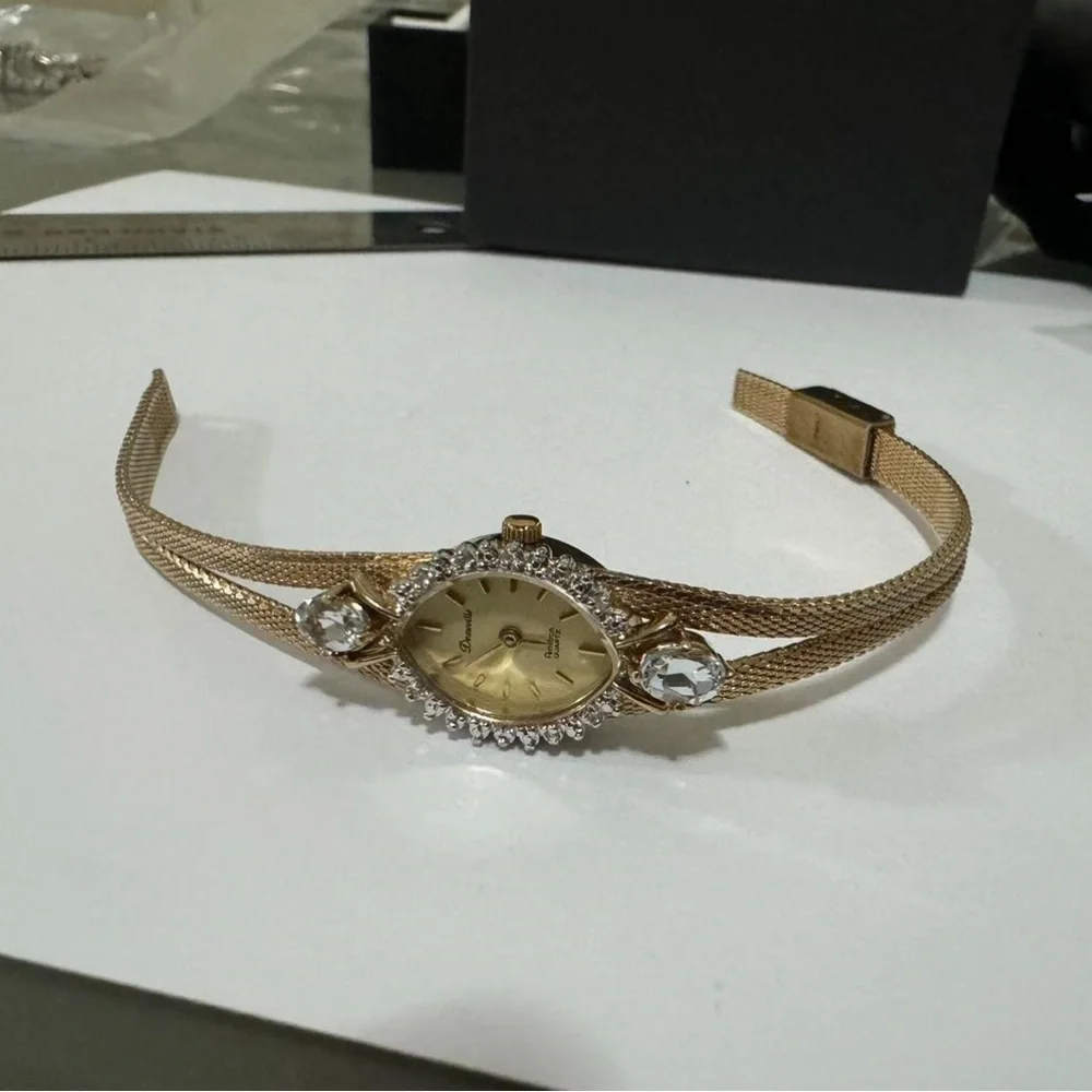 Armitron Watch - Picture 2 of 8